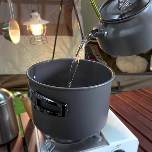 Outdoor pot set for 3-4 people, outdoor portable kettle set, mountaineering picnic, self-driving picnic barbecue pot set