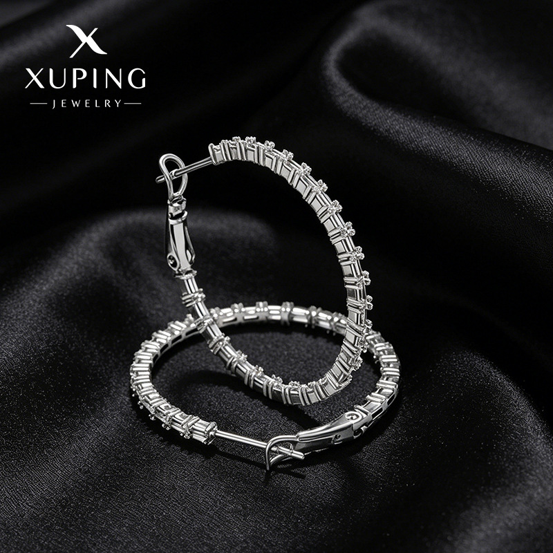 Xuping joyería de bronce anillo de piedra anillo redondo pendientes de orejas para mujeres europeas y americanas sensación transfronteriza de la personalidad de los pendientes para mujeres