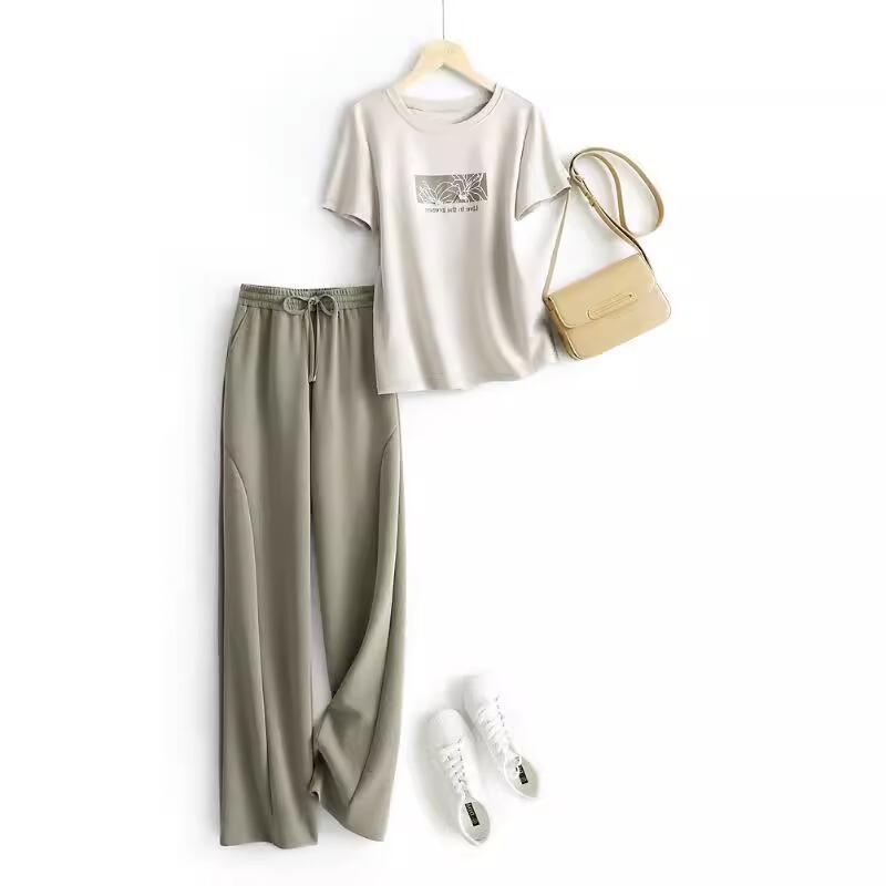 2024 Short-sleeved Top T-shirt Sports Casual suit Women's Summer New Simple Loose Slimming Two-piece Set