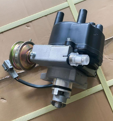 Ignition distributor 19020-16111 1902016111 19020-16120 1902016120