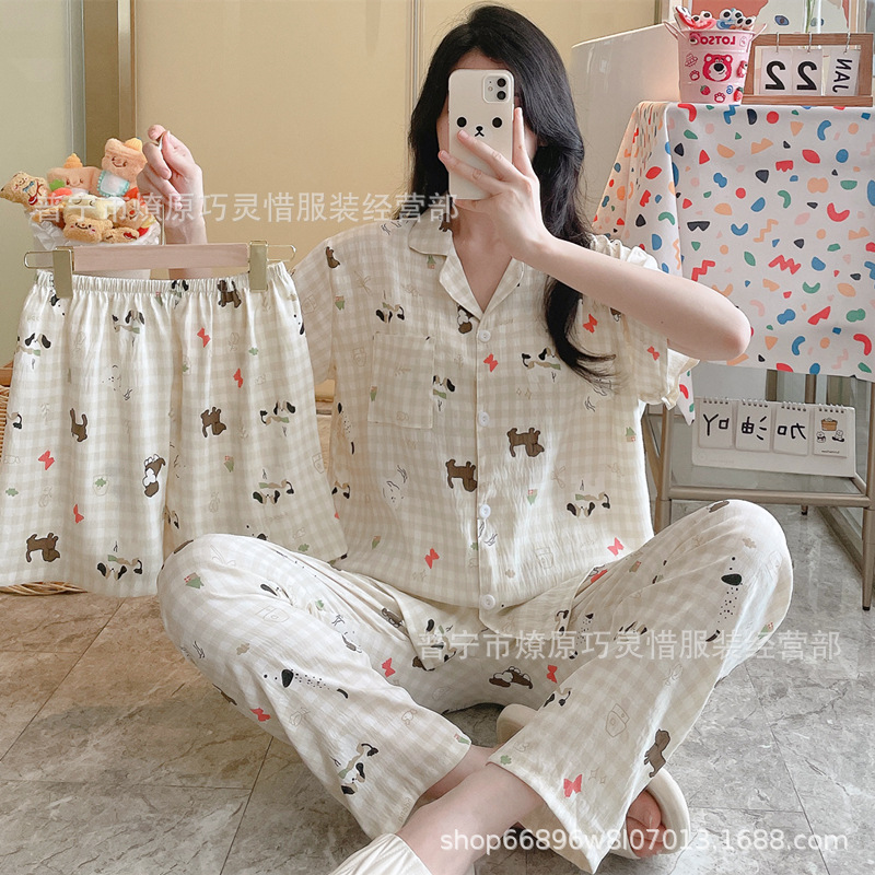 Pequeño pijama de corazón de melocotón para mujeres tres piezas de verano nubes de algodón se puede usar pantalones de manga corta para estudiantes de dibujos animados ropa para el hogar