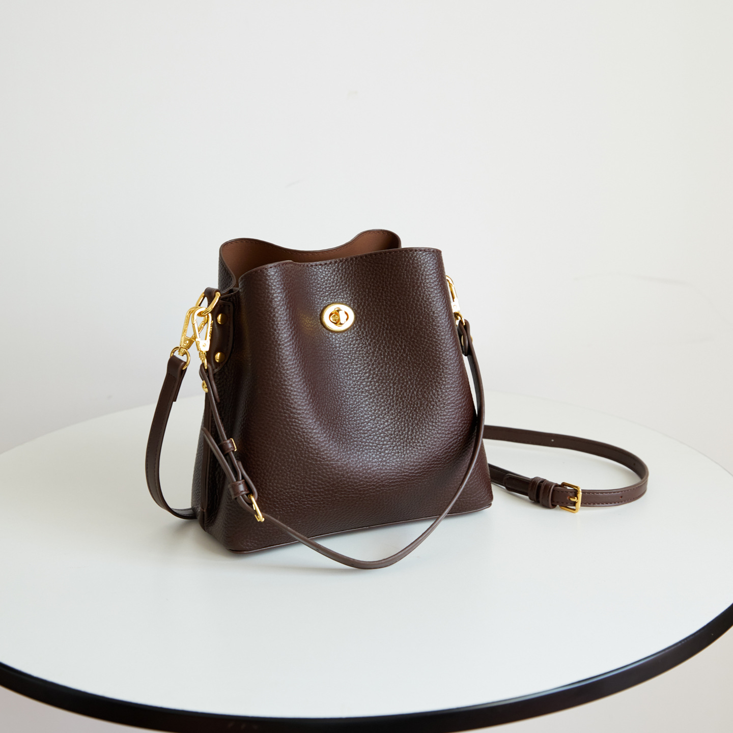 Bolso de mujer nuevo litchi cuero de vaca multicapa bolso de cubo de mano retro lujoso bolso de hombro bolso de viaje