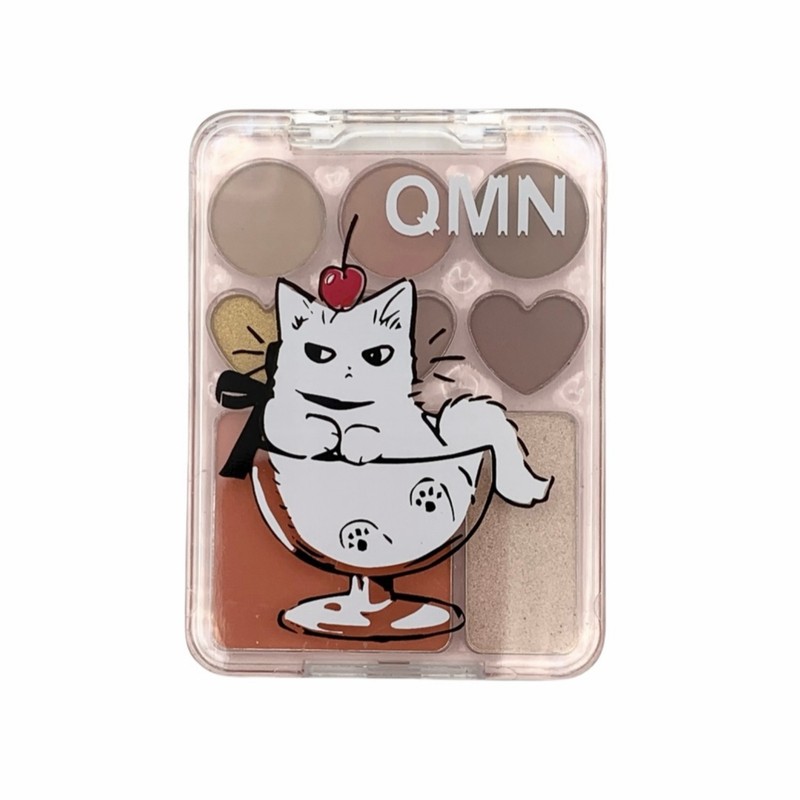 QMNステラのアイシャドーは繊細な色を見せます。|undefined