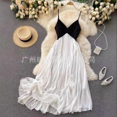 Z5T 海辺休暇ビーチスカート女性の夏の三亜旅行写真服スーパー妖精黒と白