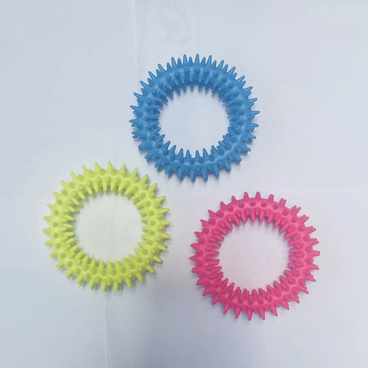 Juguetes de voz de perro resistentes a la mordida de oro corky dientes limpiadores de dientes molares entrenamiento para perros pequeños juguetes para mascotas al por mayor