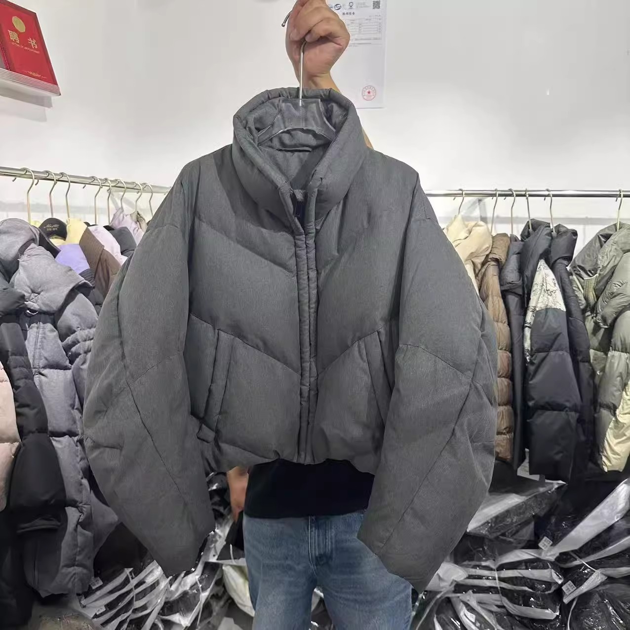 가볍고 간단한 작은 유럽 가방 * 흰 오리 다운 짧은 다운 재킷 여성의 겨울 스탠드 칼라 빵 따뜻한 코트