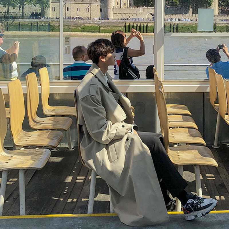 Otoño e invierno de los hombres de Hong Kong estilo de moda marca de doble botonadura de media longitud gabardina guapo sobre la rodilla de los hombres capa de abrigo suelto abrigo