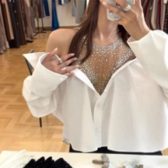 小众设计感 时尚百搭拼接网纱V领闪钻露肩白色长袖衬衫女上衣早秋