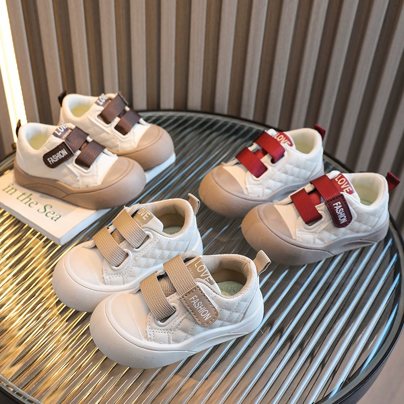 Детская обувь водонепроницаемая кожаная модная спортивная обувь для детей весна и осень корейская версия мягкой подошвы обувь для детей повседневная обувь для детей