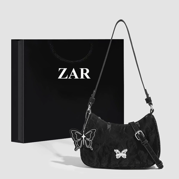 Black-Greek bag plus three yuan