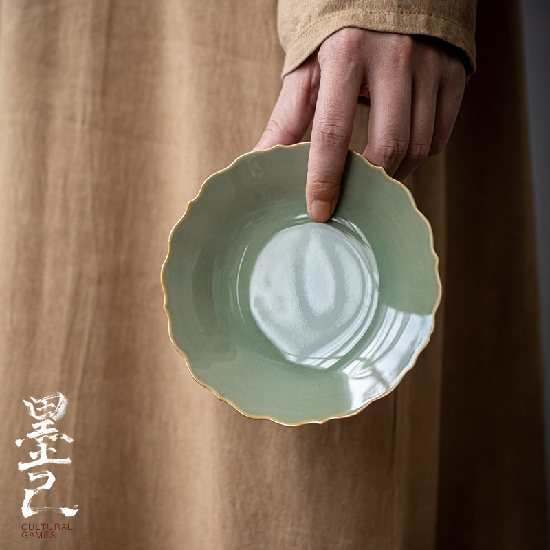 Mo Ji Song ceramic kiln lace Tea ceremony parts ceramics Refreshment tray Yue Celadon household plate Base bracket