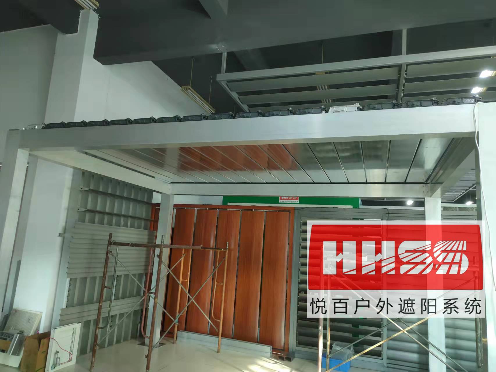 ���۵�����綯������ͤ�ͷŶ���ռ�߶˴���