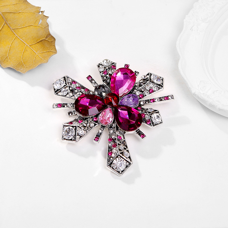 European and American retro acrylic brooch fashion purple gem diamond corsage all-match sweater suit clothing accessories
