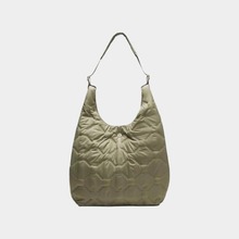 LU¶2025ﶬQuilty Pleasures Ůʿ14LWpμذ