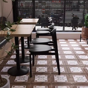 ʽ͹300×300uNlgشuľyƴģͥԺɴu