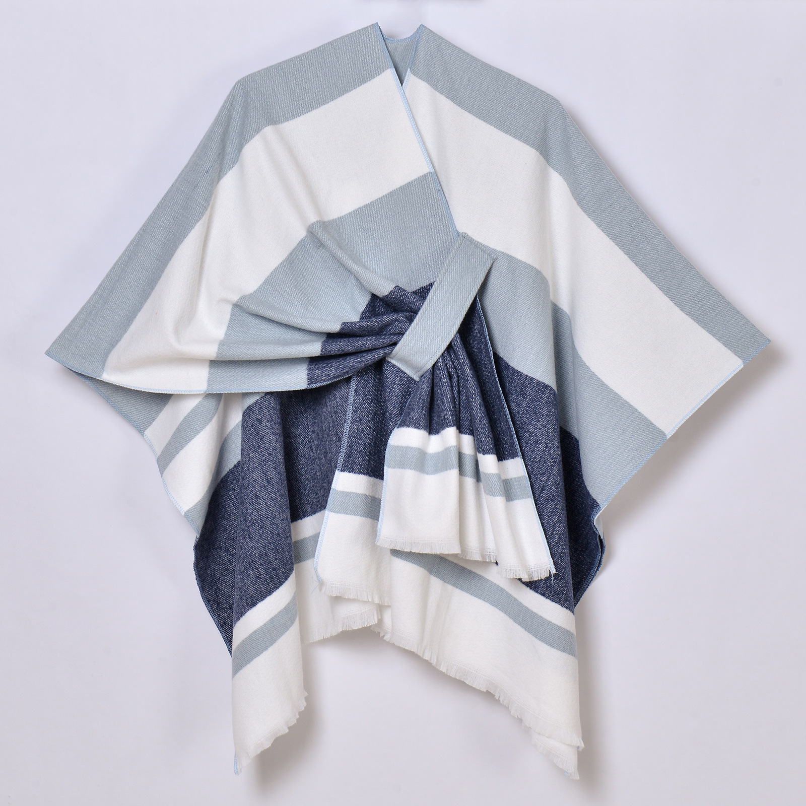 Nuevo producto transfronterizo de todo fósforo, capa de chal de correa lateral de borla europea y americana, capa cálida de jacquard simple y alargada, Amazon