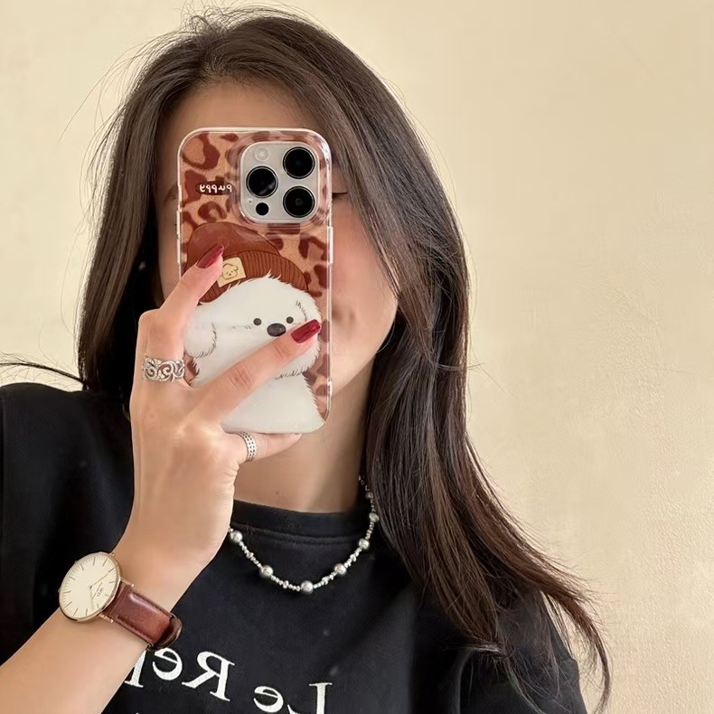 Lindo sombrero pequeño perro blanco iPhone16promax estampado de leopardo marrón Apple 15pro funda para teléfono 14/13 nuevo
