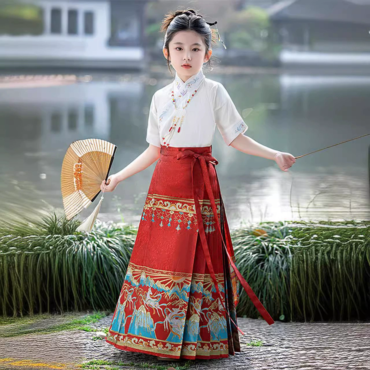 Красный китайский стиль девушка юбка с конским лапшой костюм юбка тонкий с короткими рукавами