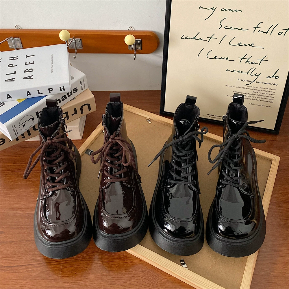 Европейские Ботинки Martin, женские новые осенне-зимние маленькие подходящие ко всему коричневые ботильоны в британском стиле с толстой подошвой и увеличенной подошвой 2022 года