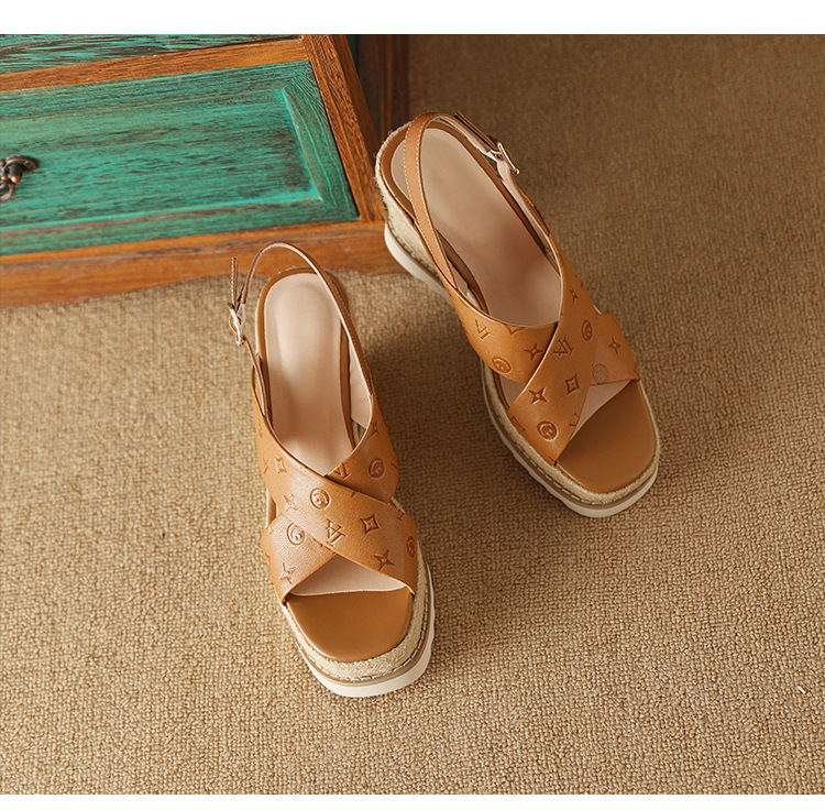 Sandal nữ gót xuồng cao hở mũi, quai chéo mũi vuông, đế dày bện thừng — màu nâu chi tiết 9