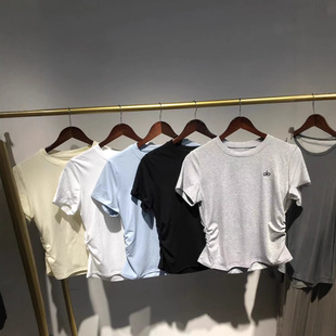 �W؛��ɫ�������t��Ů2025���ļ��¿�ᘿ�С�����|�@�ݱ�������