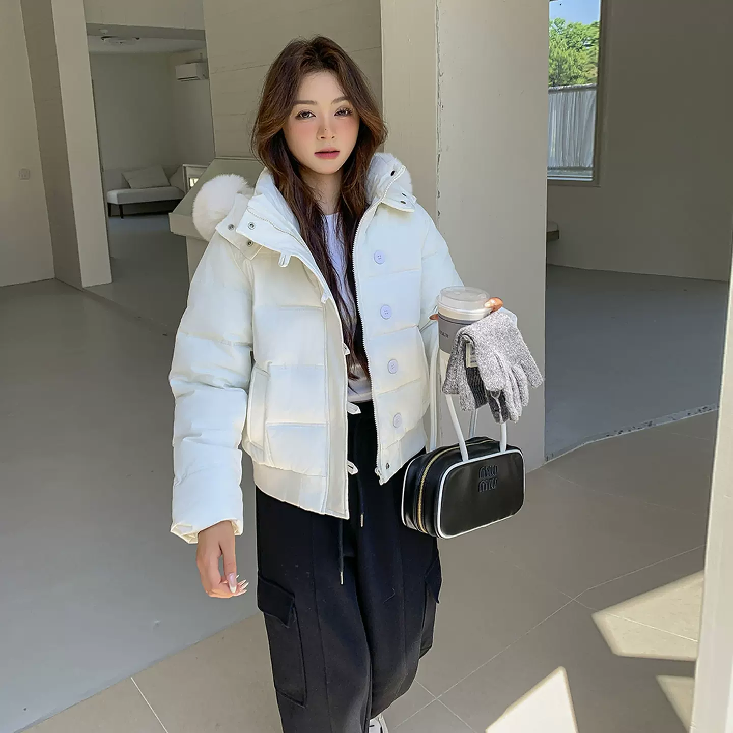 2025女式秋冬宽松短款连帽棉服加厚保暖外套ins潮韩版大毛领