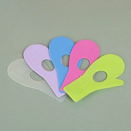 塑料杯;牙签筒;纸巾盒