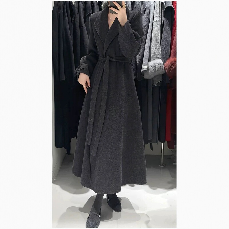 2025 New Autumn and Winter Wool Outwear, Feminine Lace-Up Waist, Retro Goddess Loose Korean Style Woolen Outwear