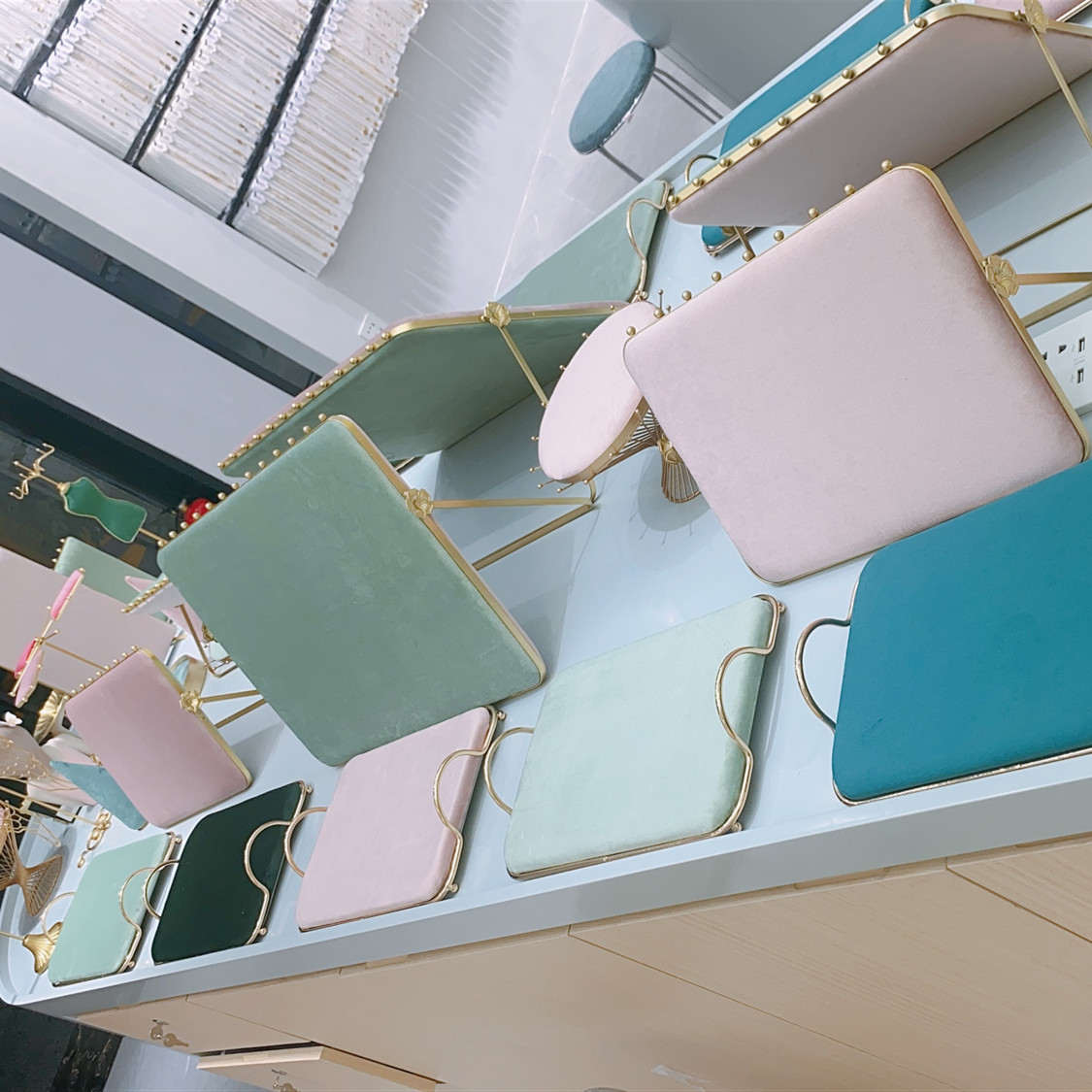 新款電鍍托盤店鋪陳列收納展示項鍊展示托盤耳釘胸針擺盤