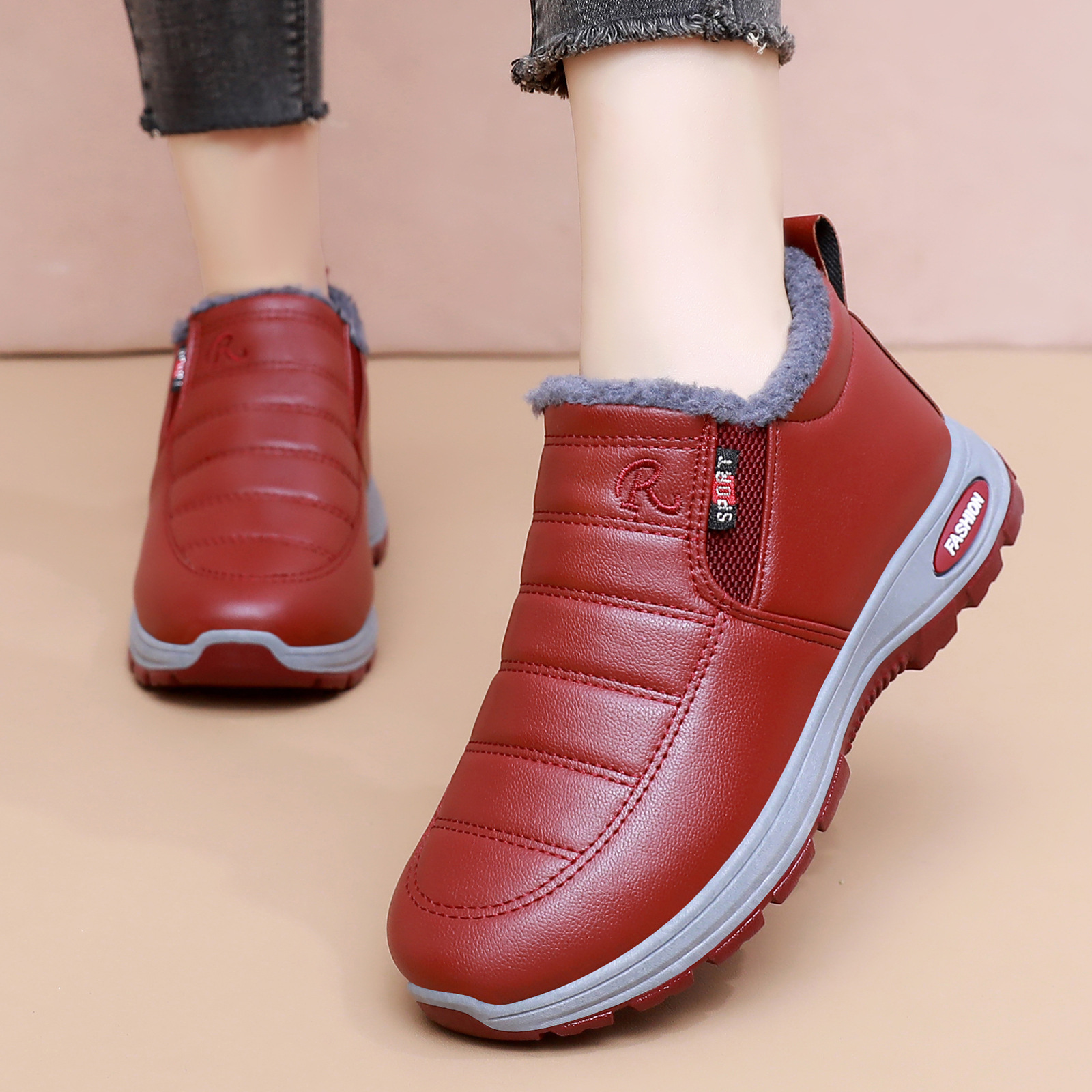 Zapatos de invierno de mujer zapatos de algodón de un pie zapatos casuales de mujer de suela gruesa, zapatos casuales de baja altura, al por mayor transfronterizos poco profundos