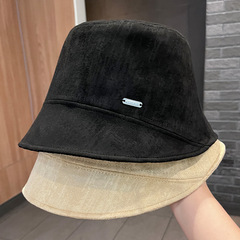 秋冬麂皮绒渔夫帽子女韩版百搭新款英伦金属字母显脸小时尚盆帽