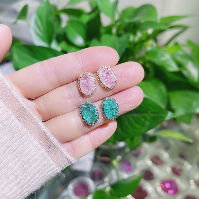 10g Weight Water Plating Gold Plating Process 1 Pair Fashion Oval Inlay Copper Crystal 16K Gold Plated White Gold Plated Ear Studs