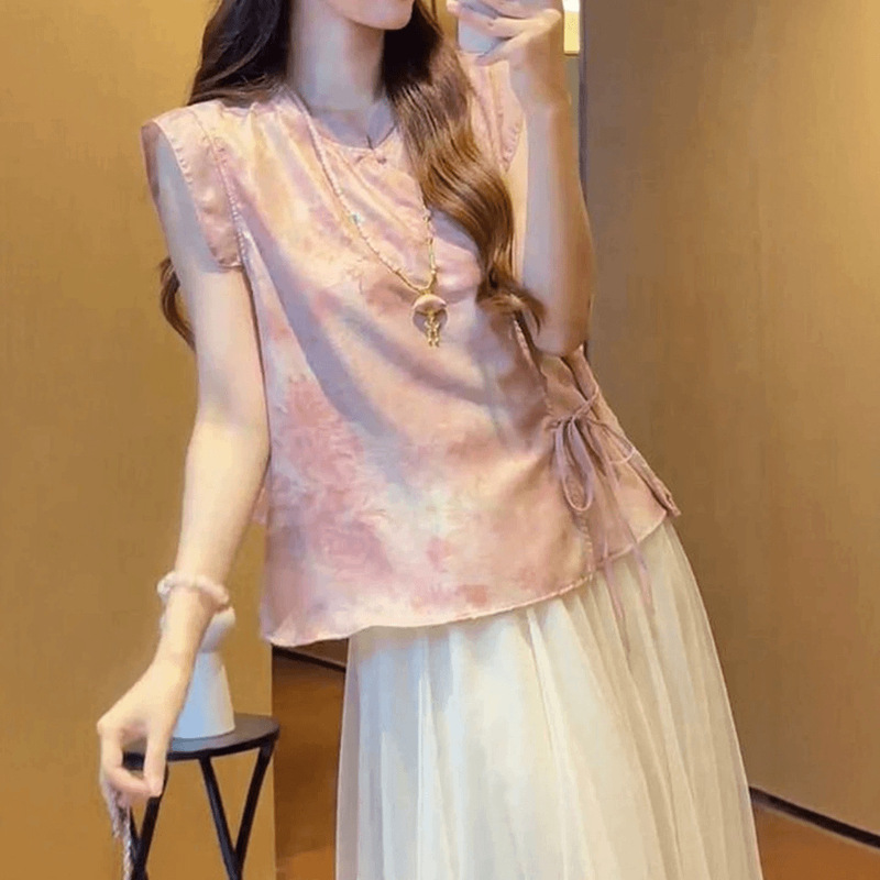 【Deng Yanyu Y】Summer New Chinese Style Diagonal Placket Lace-Up Vest for Women, Slimming and Elegant National Style Top Shirt 【Deng Yanyu Y】Summer New Chinese Style Diagonal Placket Lace-Up Vest for Women, Slimming and Elegant National Style Top Shirt