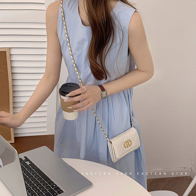 2023 New Chain Crossbody Bag INS Lingge Bag Small Square Bag Wallet Women's Simple Fashionable Large Capacity PU