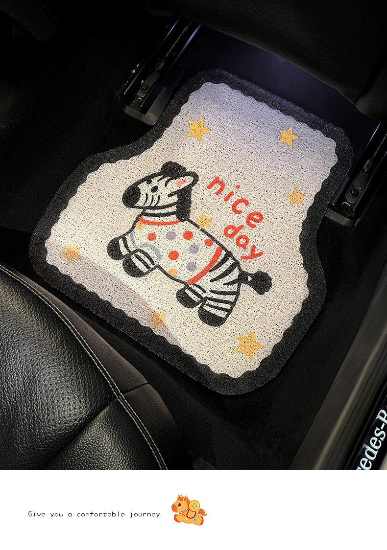 Year of the Horse Car Floor Mats, Universal for Driver and Passenger, Cute Design for Girls, 2026 New Model, Thickened Silk Loop Anti-Dirt Carpet for the Car Interior