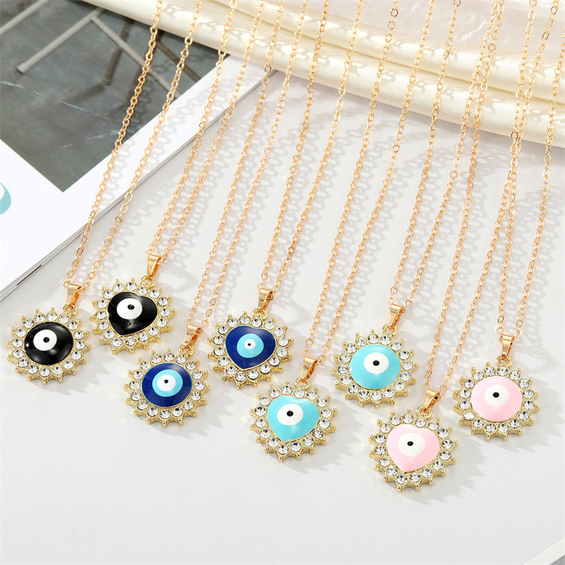 retro rhinestone drip oil round heart-shaped eye necklace wholesale