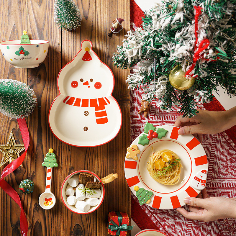Highly Attractive Ceramic Christmas Tableware for Children, Creative Gingerbread Man Rice Bowl, Salad Bowl, Home Use Snowman-Shaped Plate Highly Attractive Ceramic Christmas Tableware for Children, Creative Gingerbread Man Rice Bowl, Salad Bowl, Home Use Snowman-Shaped Plate