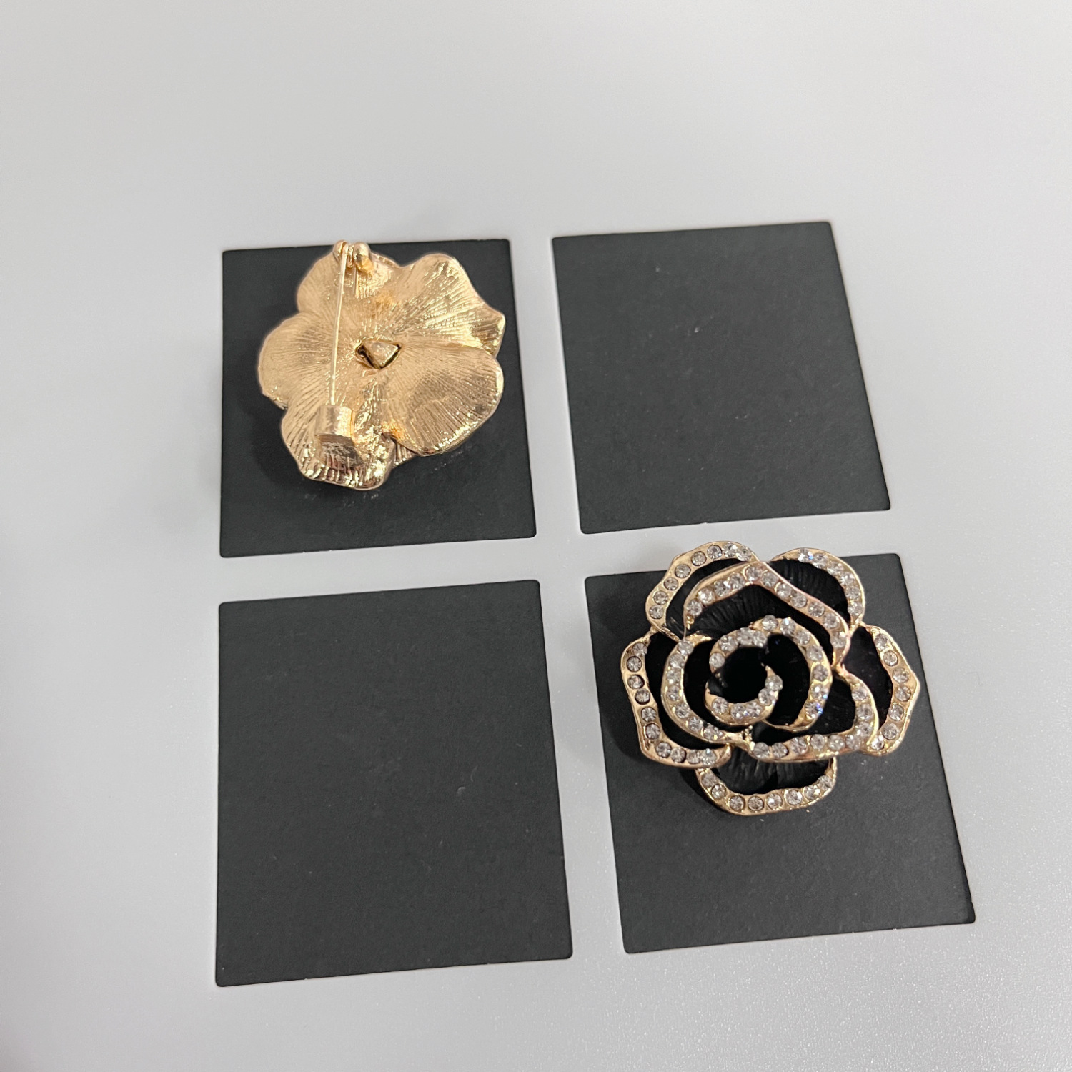 Exklusive Kamelien Brosche Elegante Damen Anstecknadel Luxuriös_voghion.com