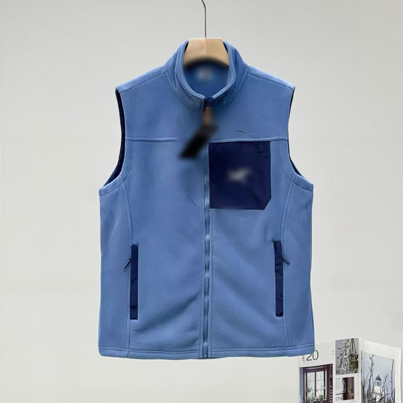 Warm fashionable vest