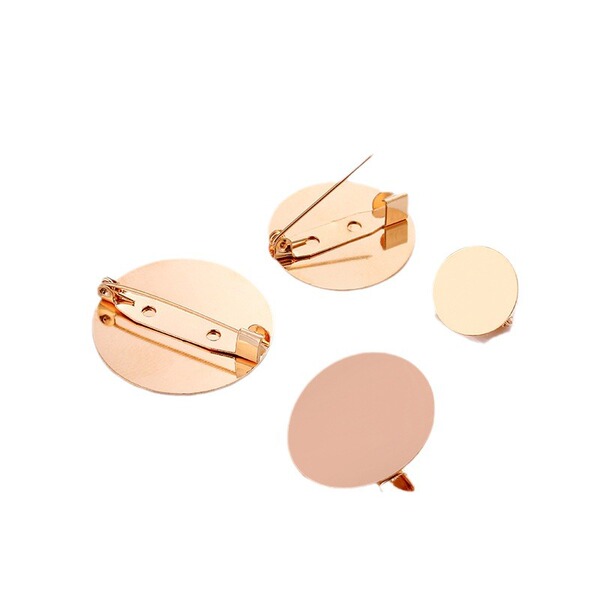 Brooch