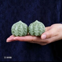 青玉新疆玉石玉核桃健身球手指纯天然核桃手玩球纯天然玉石手把件