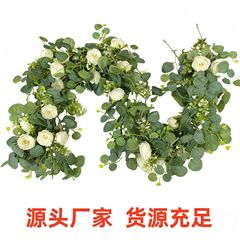 アマゾンと同じスタイルの1.8m本の人工ユーカリの葉の装飾、グリーンのユーカリの葉のクロスボーダーデコレーション、Temuの壁掛けフラワーアート