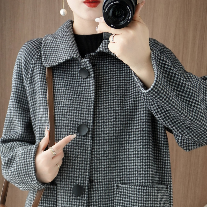 Woolen double-sided cashmere doll