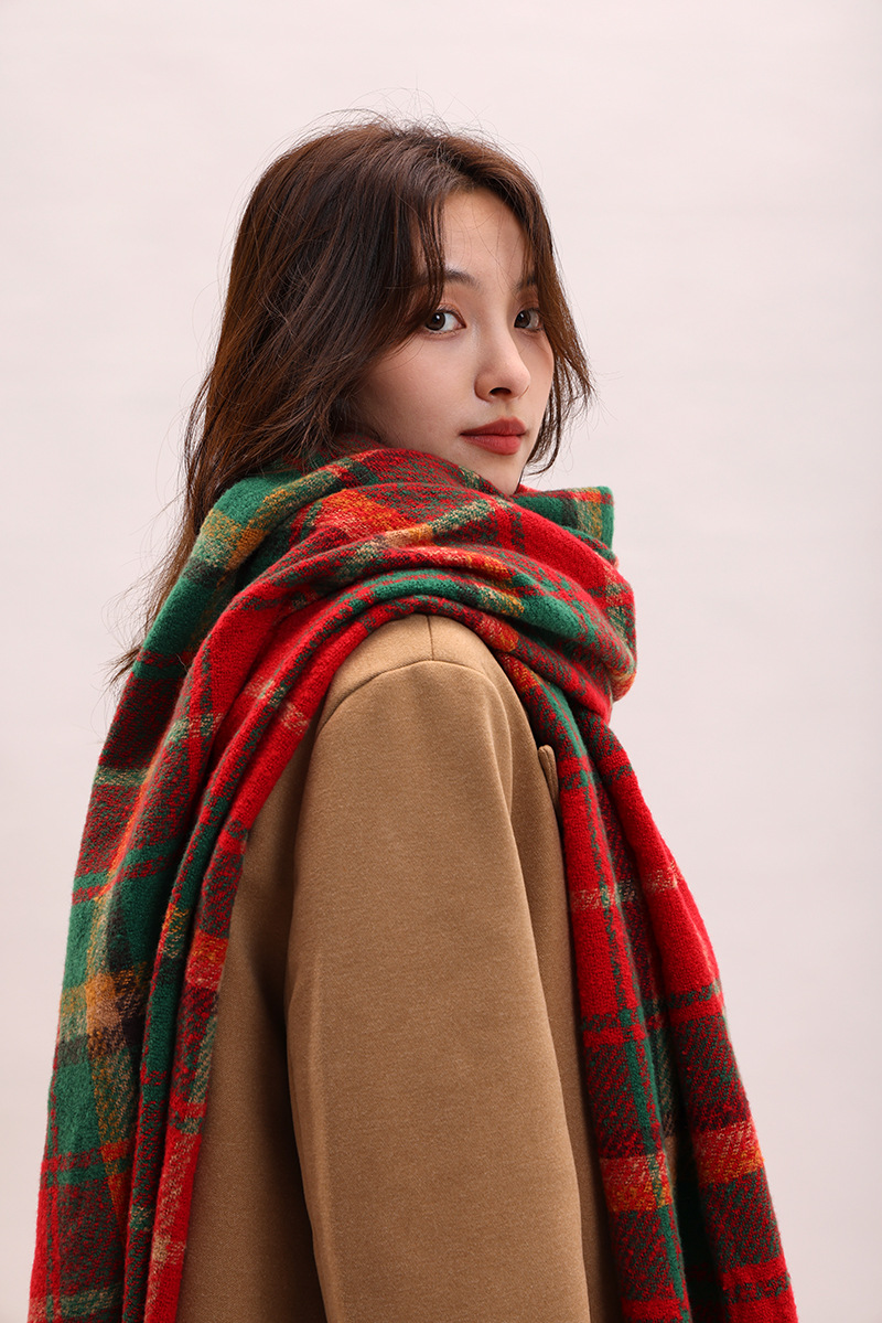Châle à carreaux, polyvalent automne hiver, classique de Noël version coréenne 2024, nouveau châle, écharpe haut de gamme et chaude pour_voghion.com
