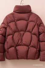 С���ӿ��¿���q�޷�2025��������@�ݼӺ�ůС�������e����