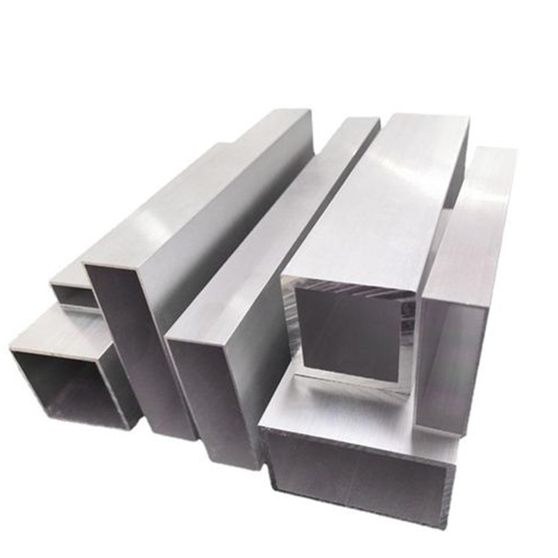 Directamente del almacén del fabricante original, se ofrecen perfiles de tubos de aluminio de espesores especiales, tubos cuadrados de aleación de aluminio, producción de aluminio delgado y aluminio engrosado, con posibilidad de personalización.
