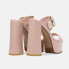 �ļ��¿�ָ�¶ֺƤ�������e�r��ŮЬ��Ƥ��ĩ�G����Ь�߸�