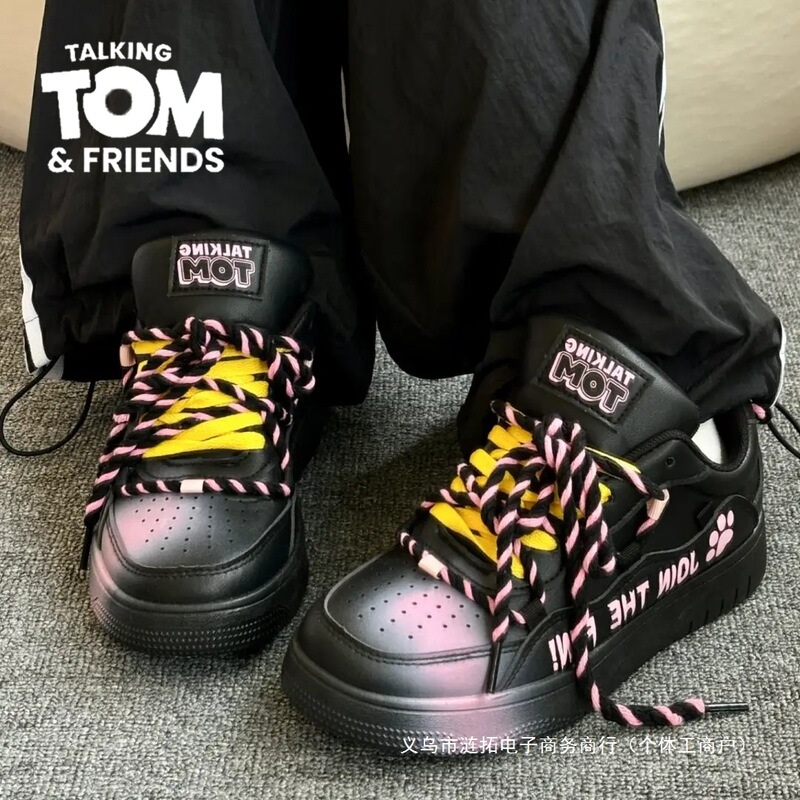 Women's Thick-Soled Loafers Winter Retro Trendy Personalized Graffiti Versatile Casual Sports Couple Sneakers