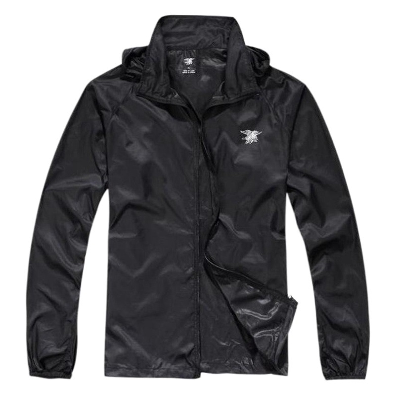 Chibaisi Sunscreen Thin Breathable Casual Coat for Men