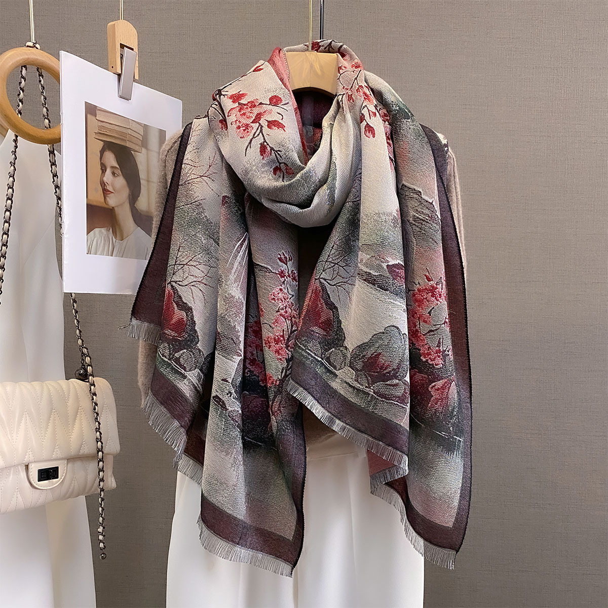 Neue Herbst-/Winterkollektion 2026: Kaschmirschal für Damen, hochwertiges Tragegefühl, luxuriöser, leichter Winter-Cape mit H-Logo, dicker und warmer Halsschmuck_voghion.com